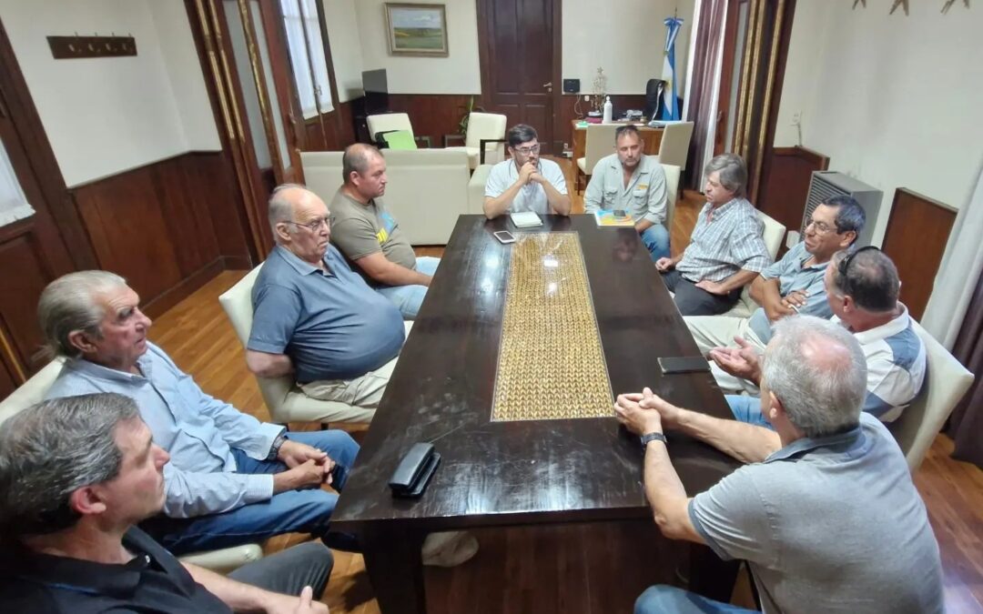 El Intendente Municipal Matías Nebot dialogó con productores agropecuarios