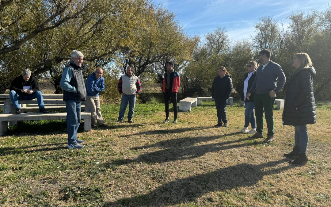 Autoridades Municipales estuvieron visitando el predio del Club Sarmiento