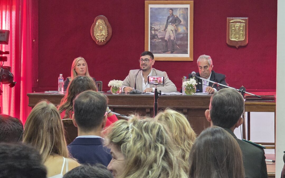 APERTURA DE SESIONES ORDINARIAS DEL HCD