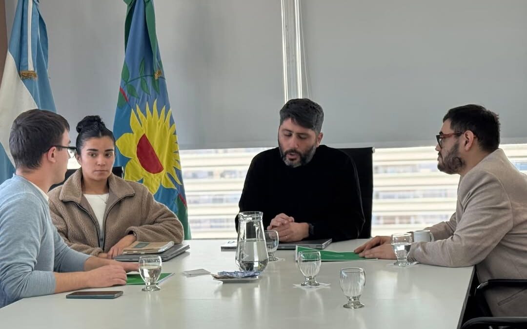 Reunión de trabajo con el Ministerio de Ambiente de la Provincia