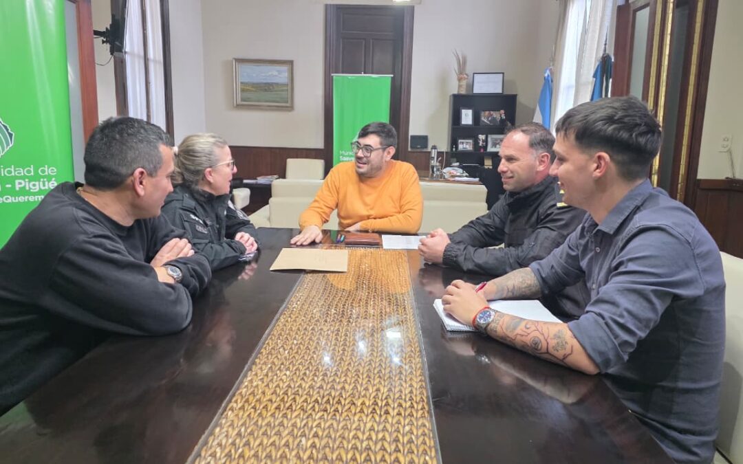 El Intendente Municipal recibió a las nuevas autoridades de la Unidad Penitenciaria N°19 🤝