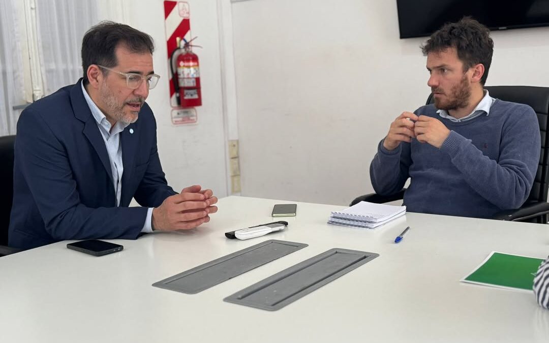 El Intendente Interino Mariano Mansilla estuvo en el Instituto Cultural de la Provincia